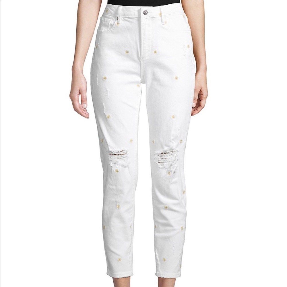 Driftwood Distressed Daisy Embroidery Crop Jeans